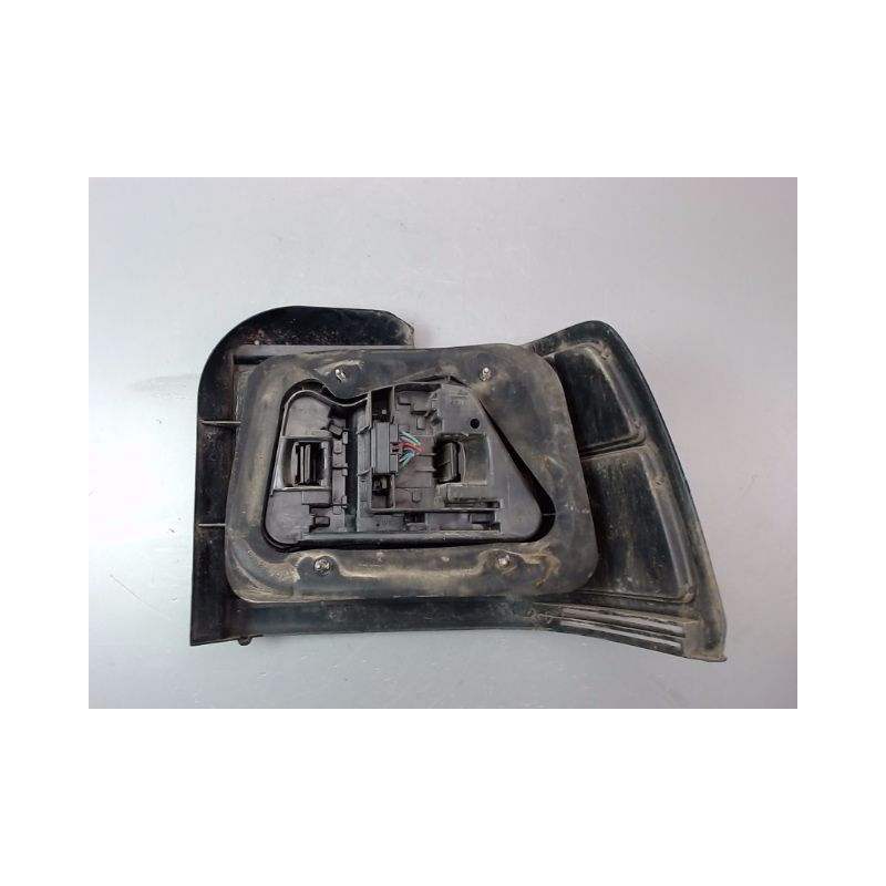 FEU ARRIERE GAUCHE  ROVER 200 94-96