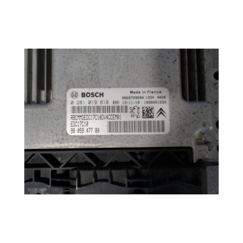 CALCULATEUR MOTEUR PEUGEOT 207