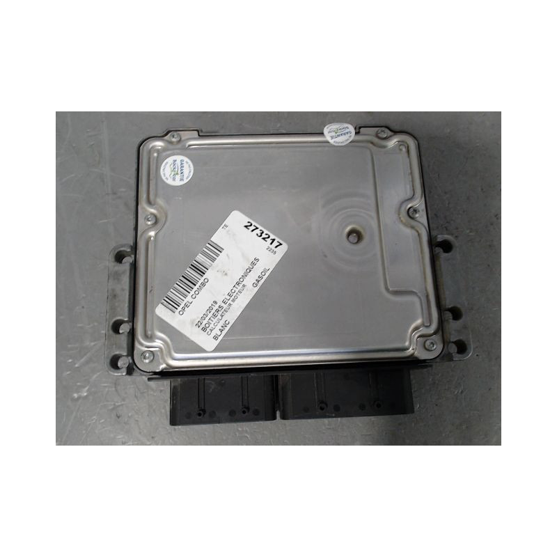 CALCULATEUR MOTEUR OPEL COMBO