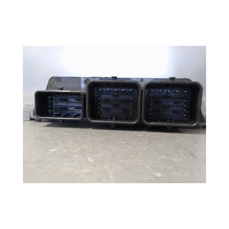 CALCULATEUR MOTEUR CITROEN C4