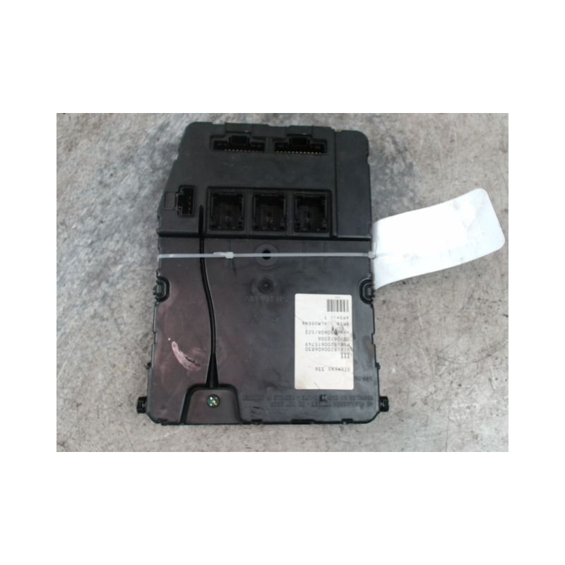 PLATINE FUSIBLE HABITACLE RENAULT MEGANE II PH2 2006-