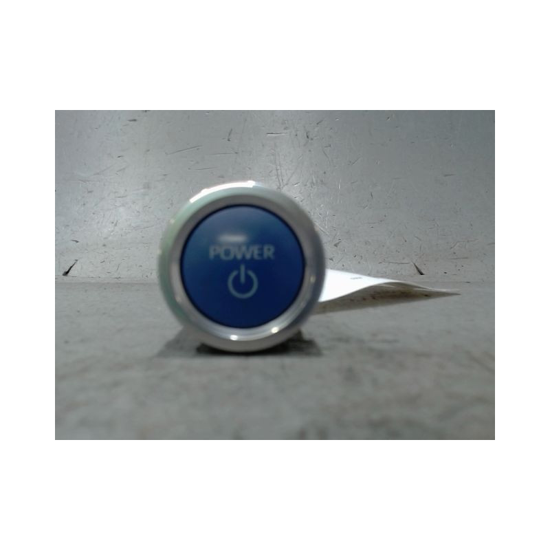 BOUTON DE DEMARRAGE TOYOTA YARIS