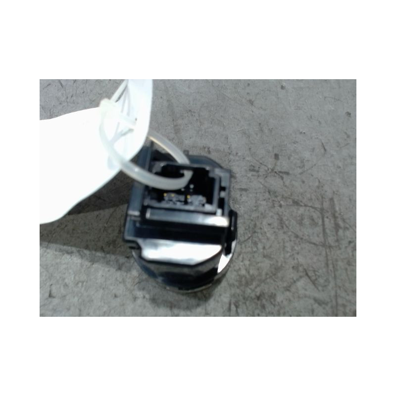 BOUTON DE DEMARRAGE TOYOTA YARIS