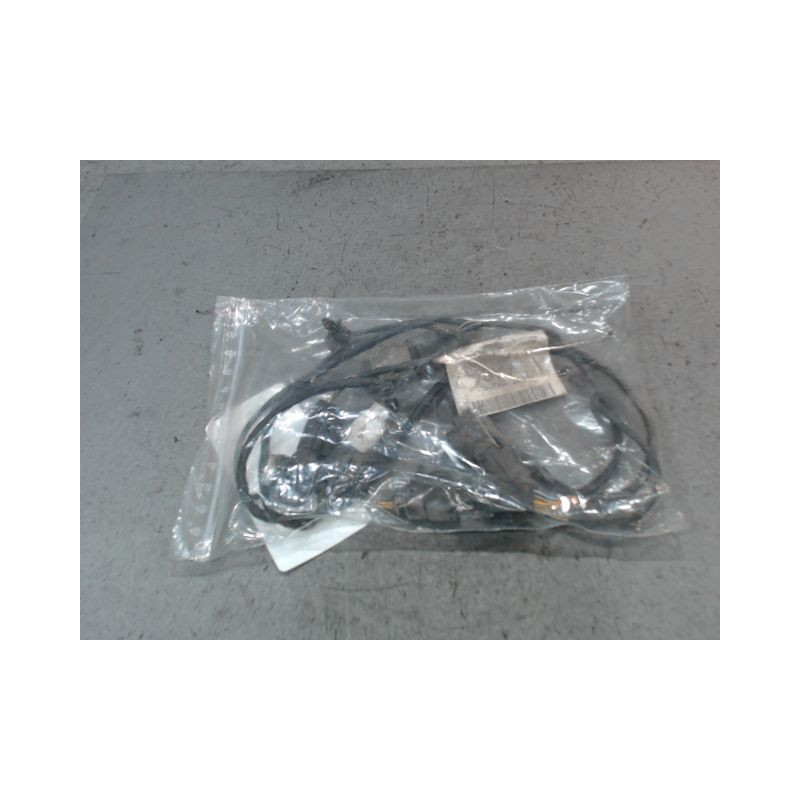 CAPTEUR AIDE STATIONNEMENT ARRIERE FORD FIESTA