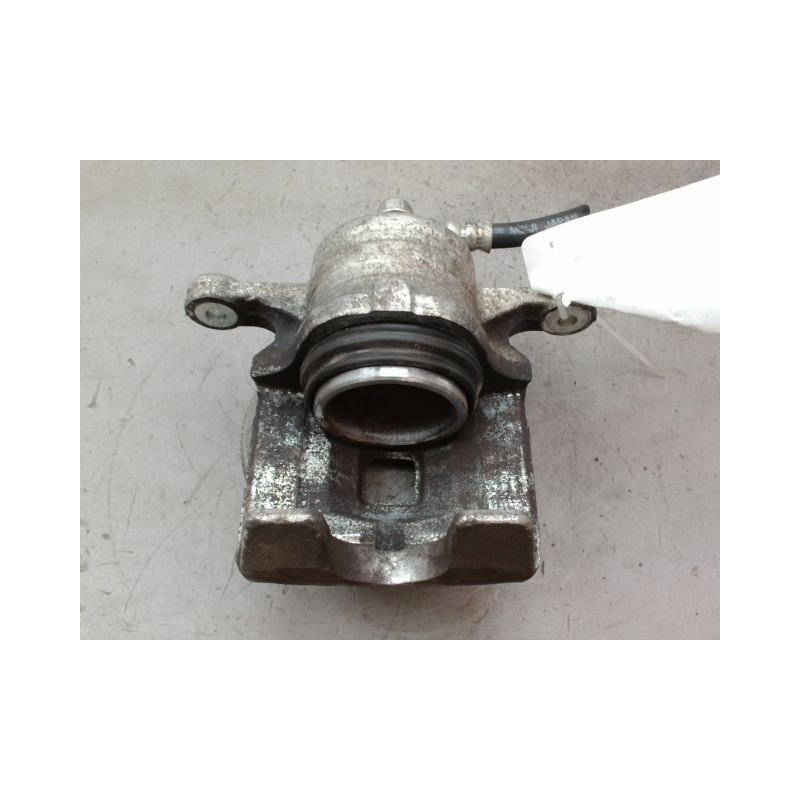 ETRIER DE FREIN AVANT DROIT SUZUKI SWIFT