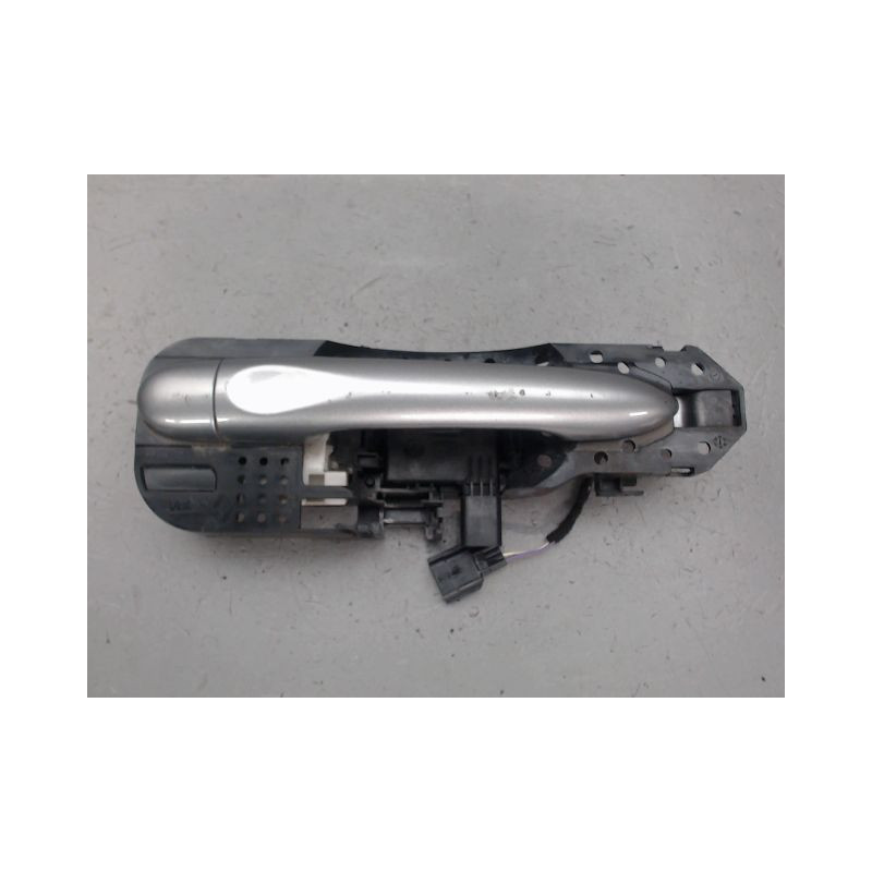 POIGNEE EXTERIEURE PORTE AVANT DROIT RENAULT MEGANE