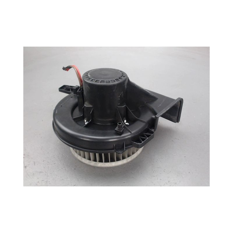 MOTEUR VENTILATEUR CHAUFFAGE VOLKSWAGEN POLO