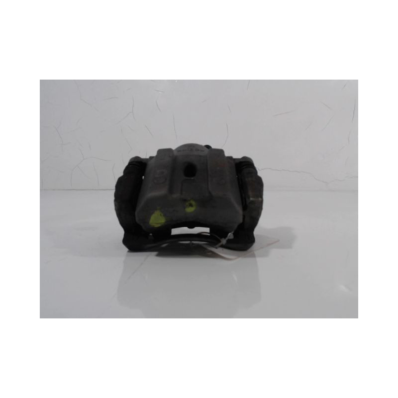 ETRIER DE FREIN AVANT GAUCHE TOYOTA PRIUS 2004-