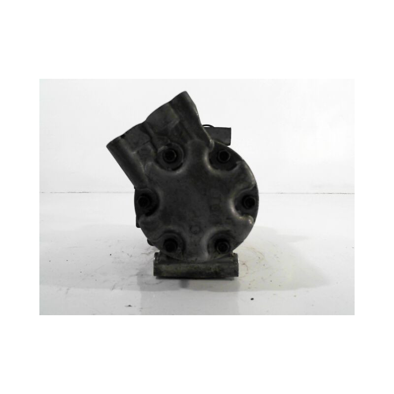COMPRESSEUR AIR CONDITIONNE RENAULT CLIO II PH.2 01-06