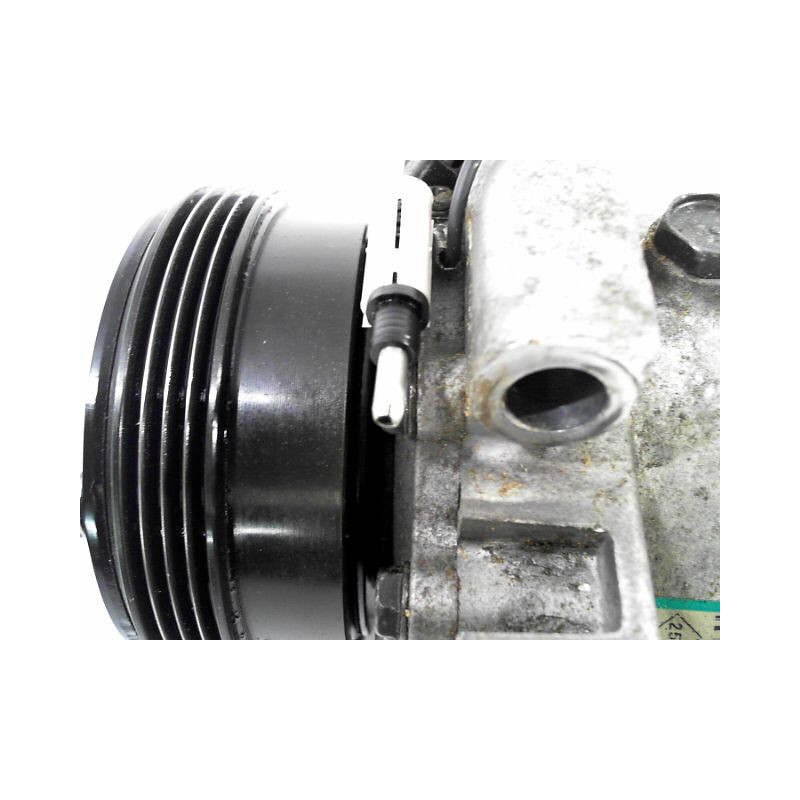 COMPRESSEUR AIR CONDITIONNE RENAULT CLIO II PH.2 01-06