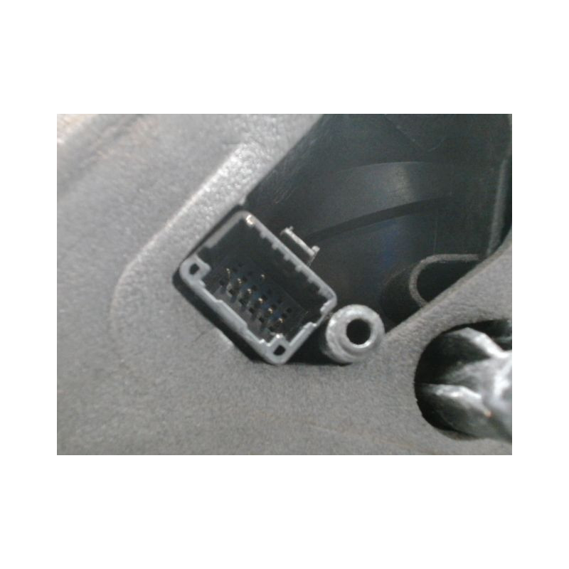 RETROVISEUR EXTERIEUR ELECTRIQUE DROIT RENAULT CLIO III 2009-