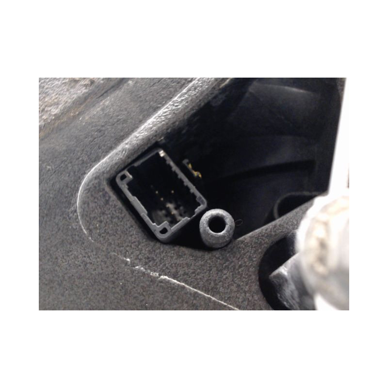 RETROVISEUR EXTERIEUR ELECTRIQUE DROIT RENAULT CLIO III 2009-