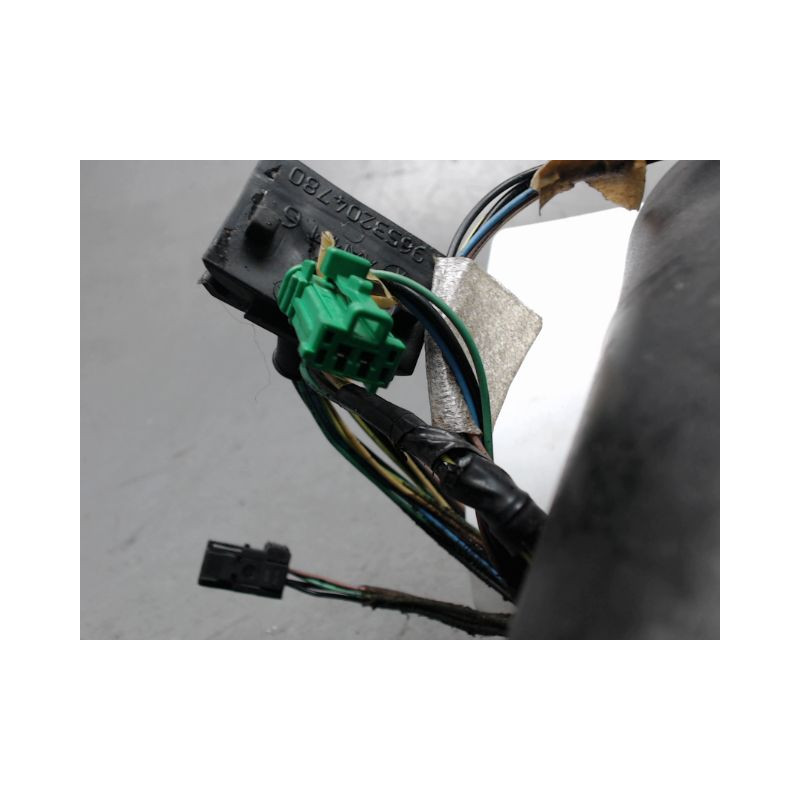 RETROVISEUR EXTERIEUR ELECTRIQUE DROIT CITROEN C4 04-08