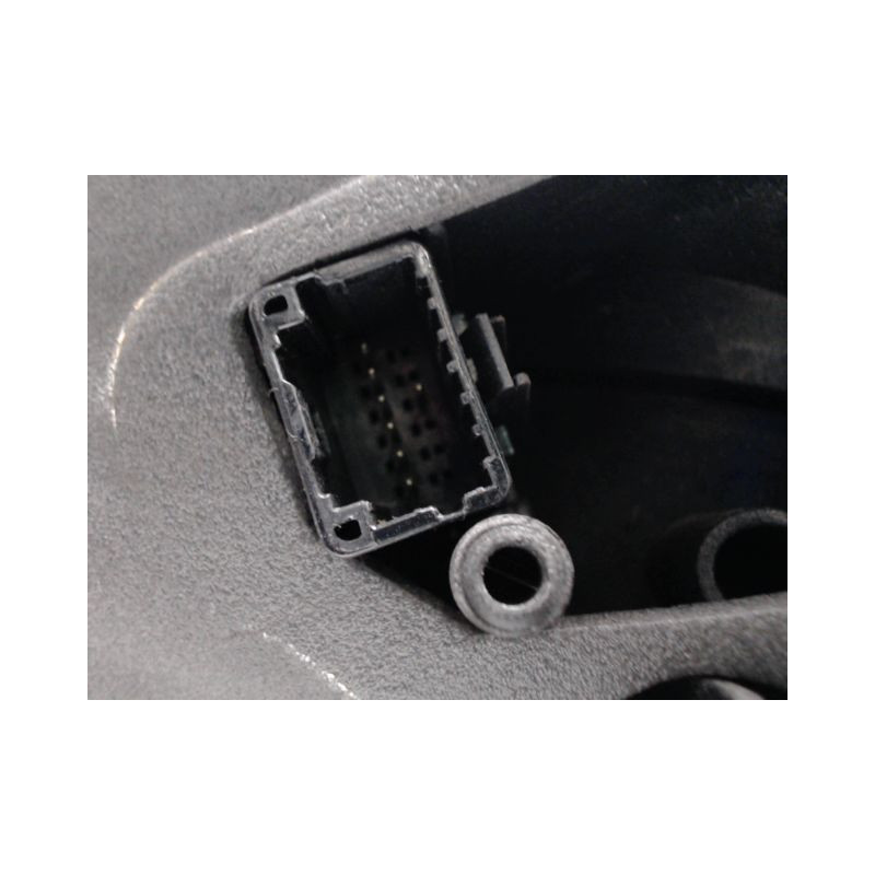 RETROVISEUR EXTERIEUR ELECTRIQUE DROIT RENAULT CLIO III 2009-