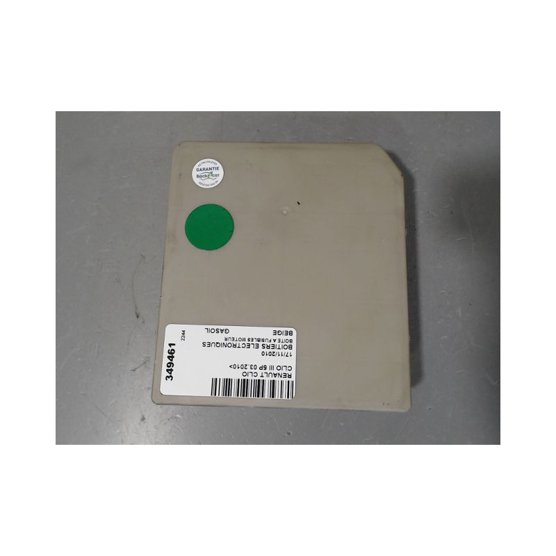 BOITE A FUSIBLES RENAULT CLIO III 2010-