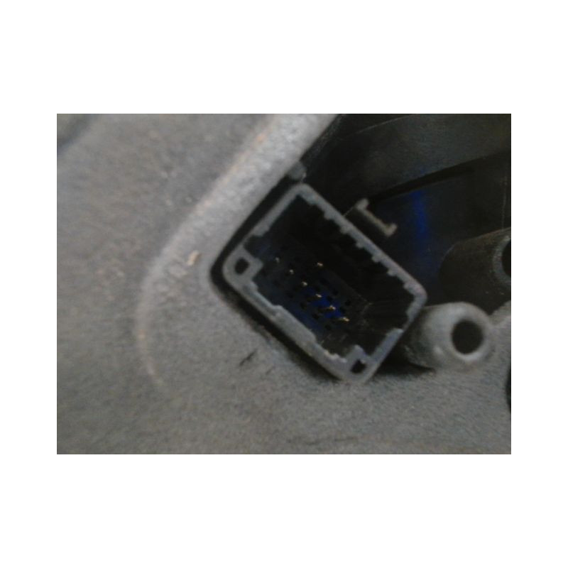 RETROVISEUR EXTERIEUR ELECTRIQUE DROIT RENAULT CLIO III 2009-