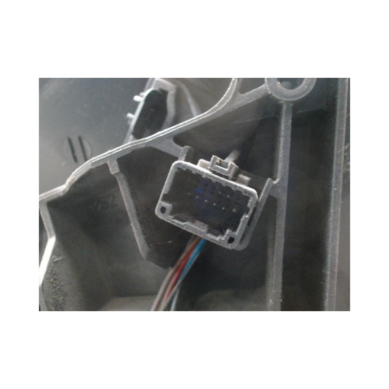 RETROVISEUR EXTERIEUR ELECTRIQUE DROIT RENAULT MEGANE III 2008-