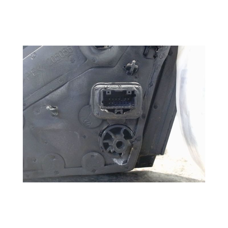 RETROVISEUR EXTERIEUR ELECTRIQUE DROIT RENAULT LAGUNA III 2009-