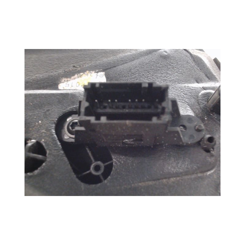 RETROVISEUR EXTERIEUR ELECTRIQUE DROIT RENAULT CLIO