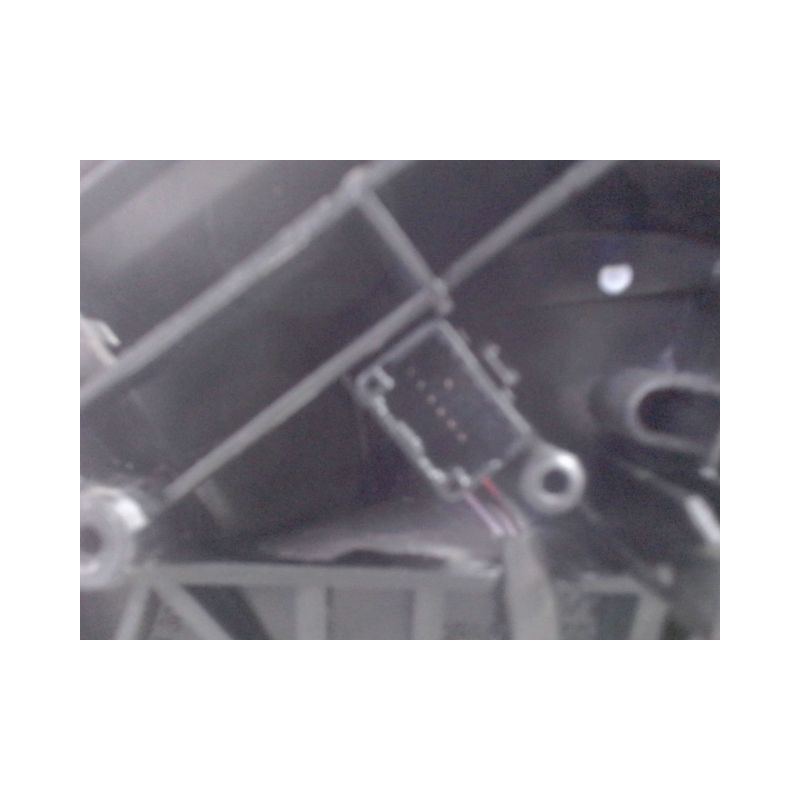 RETROVISEUR EXTERIEUR ELECTRIQUE DROIT RENAULT CLIO III ESTATE 2008-