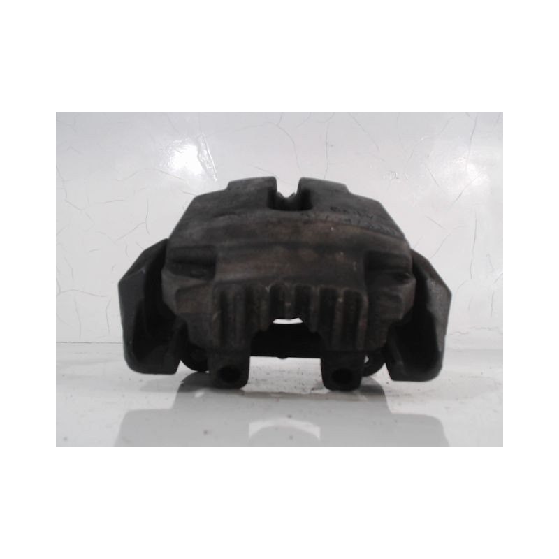 ETRIER DE FREIN AVANT GAUCHE B.M.W. SERIE 3