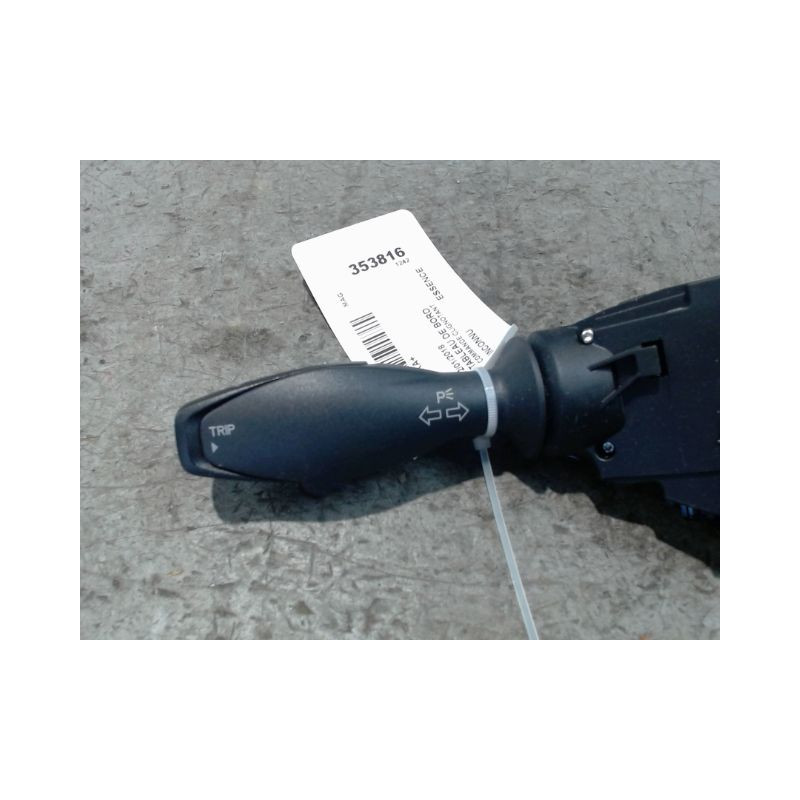 COMMANDE CLIGNOTANT FORD KA+