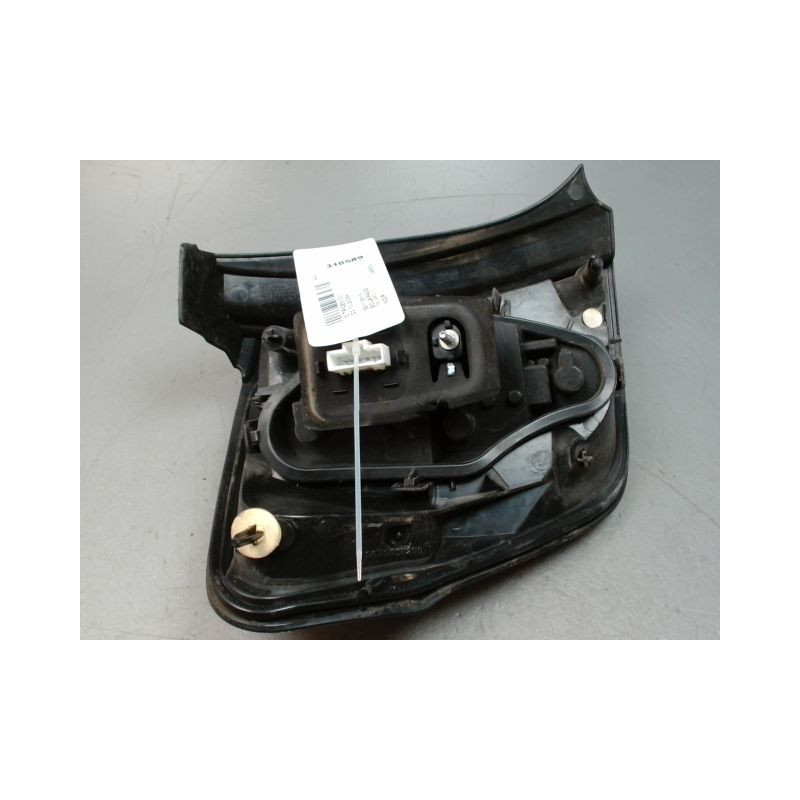 FEU ARRIERE DROIT CITROEN C3 2009-