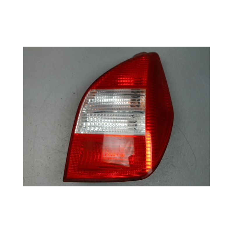 FEU ARRIERE DROIT CITROEN C2 2003-