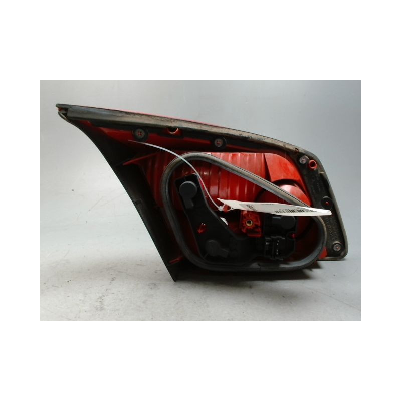 FEU ARRIERE INTERIEUR DROIT RENAULT VEL SATIS