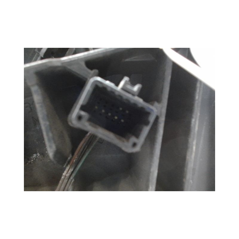 RETROVISEUR EXTERIEUR ELECTRIQUE DROIT RENAULT MEGANE III 2008-