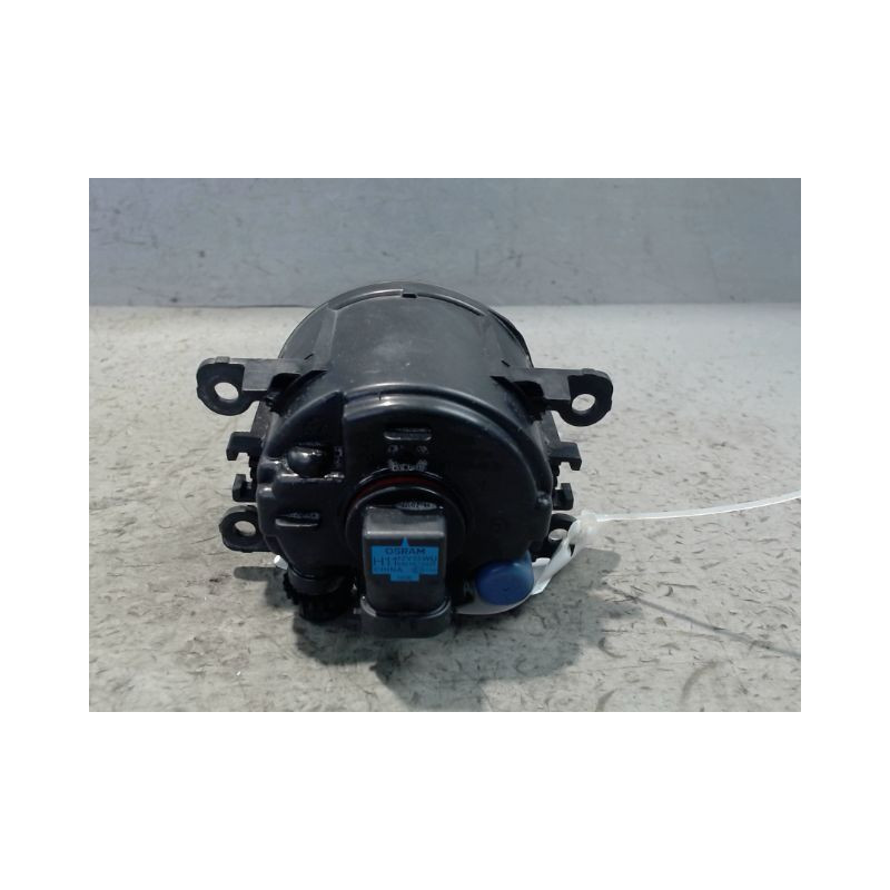 PHARE ANTIBROUILLARD AVANT DROIT FORD T.COURIER