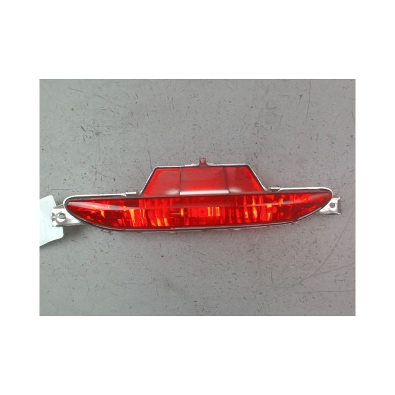 FEU BROUILLARD CENTRAL ARRIERE PEUGEOT 208 2012-...