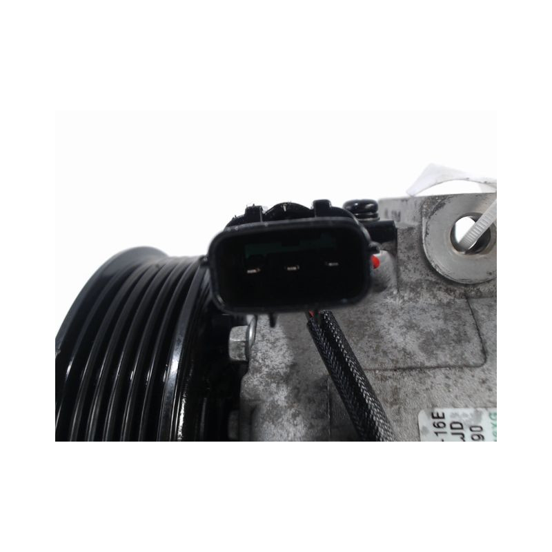COMPRESSEUR AIR CONDITIONNE KIA SPORTAGE