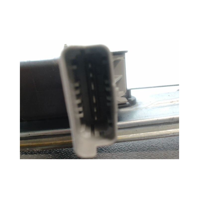 MECANISME+MOTEUR LEVE-GLACE AVANT GAUCHE DACIA SANDERO