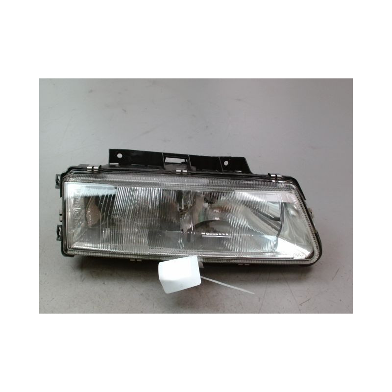 PHARE DROIT CITROEN XANTIA Phase 2 1997-2002