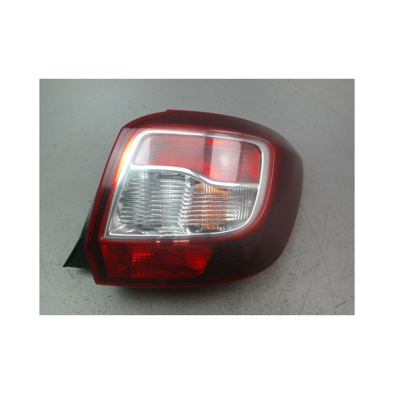FEU ARRIERE DROIT DACIA SANDERO II 2012-...