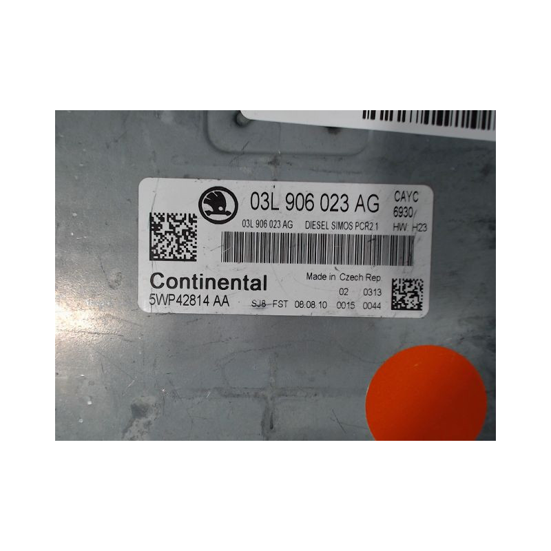 CALCULATEUR MOTEUR SKODA OCTAVIA