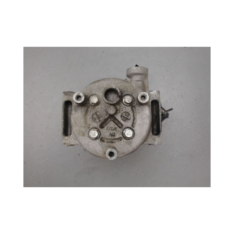 COMPRESSEUR AIR CONDITIONNE FORD FIESTA