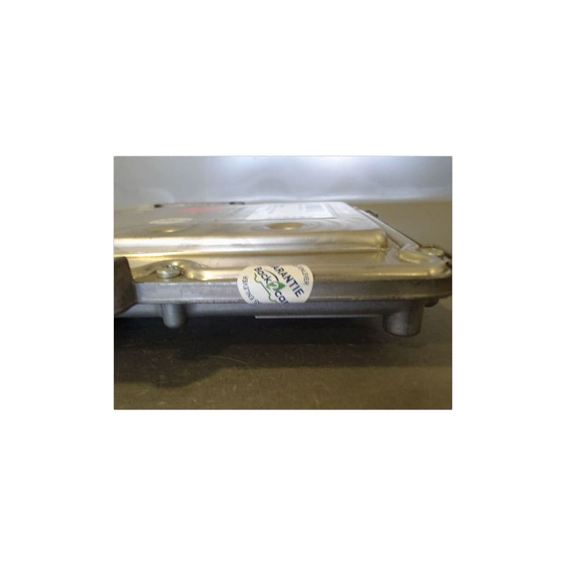 CALCULATEUR MOTEUR RENAULT ESPACE