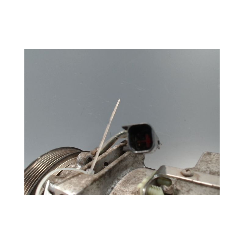 COMPRESSEUR AIR CONDITIONNE FORD FOCUS 04-07
