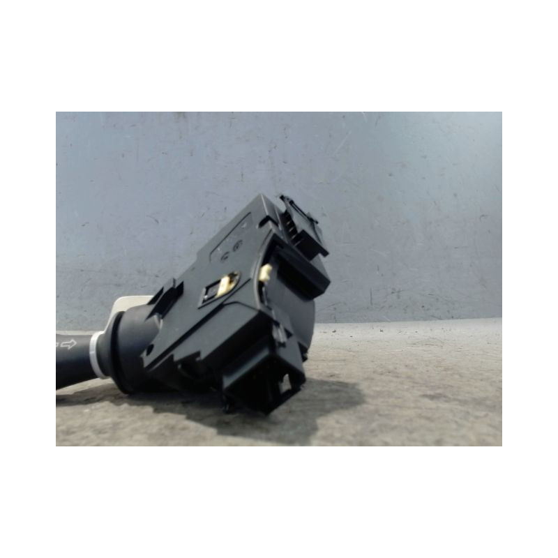 COMMANDE CLIGNOTANT FORD B-MAX