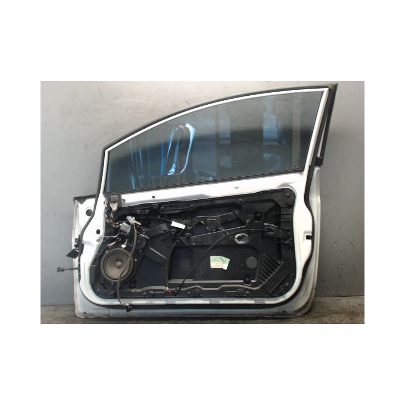 PORTE AVANT DROIT FORD FIESTA