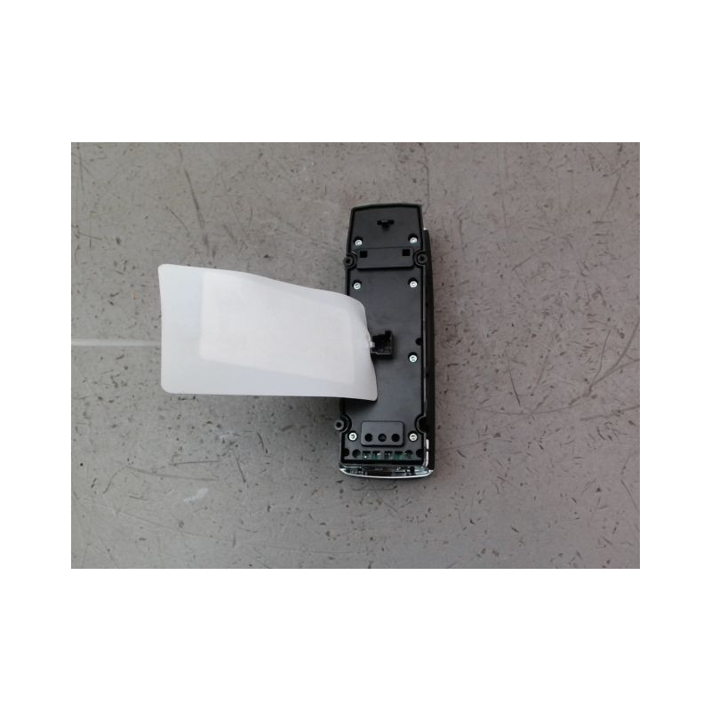 COMMANDE LEVE-GLACE PORTE AVG MERCEDES GLK
