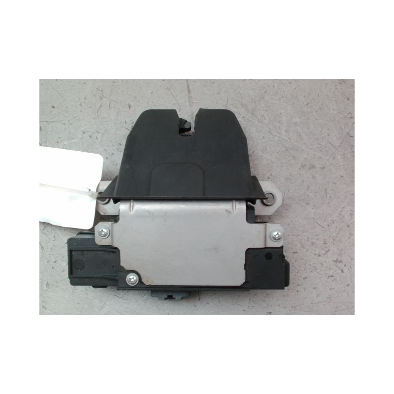 SERRURE HAYON  FORD MONDEO III Phase 1 2007-2010