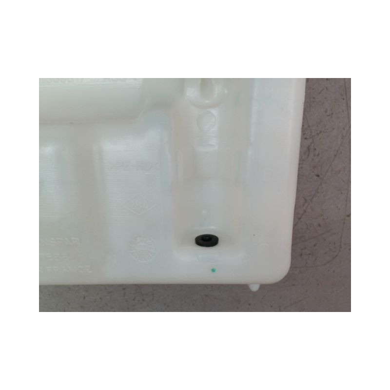 RESERVOIR LAVE-GLACE AVANT RENAULT TWINGO I Phase 3 2000-2007