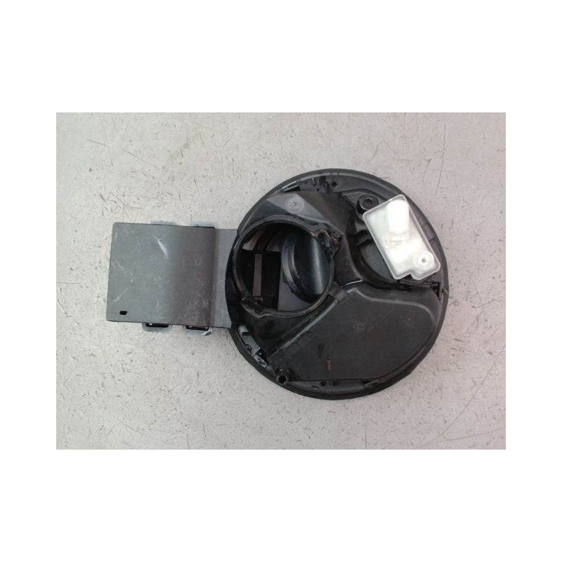 VOLET DE TRAPPE CARBURANT RENAULT CLIO
