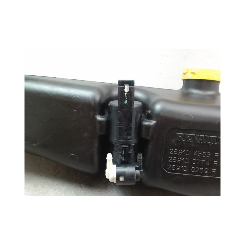 RESERVOIR LAVE-GLACE AVANT DACIA SANDERO II 2012-...