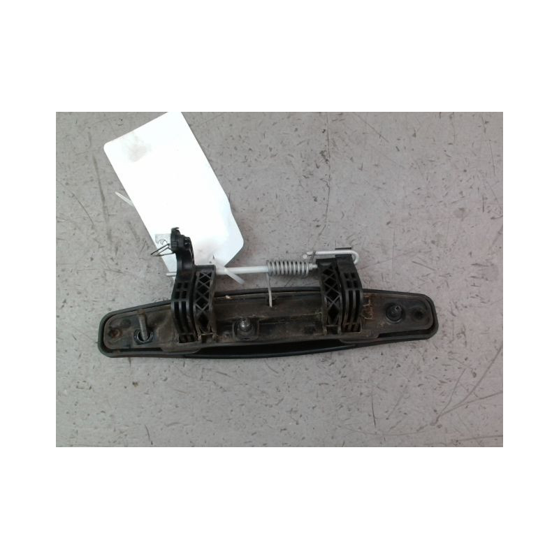POIGNEE EXTERIEURE PORTE ARRIERE GAUCHE DACIA SANDERO 2008-
