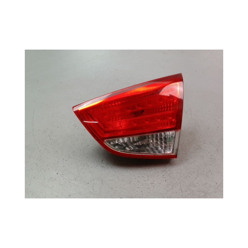 FEU ARRIERE INTERIEUR DROIT HYUNDAI IX35