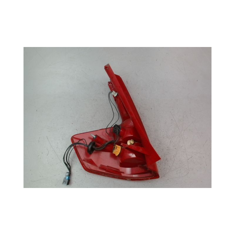 FEU ARRIERE DROIT CITROEN C4 I Phase 2 2008-2010